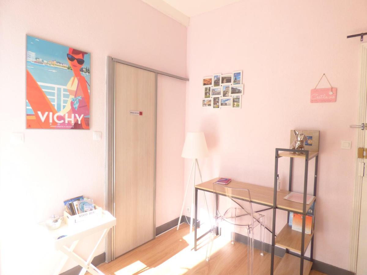 Les Cocons De Stephanie Apartment Vichy Exterior photo