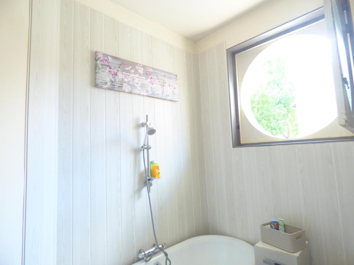 Les Cocons De Stephanie Apartment Vichy Exterior photo